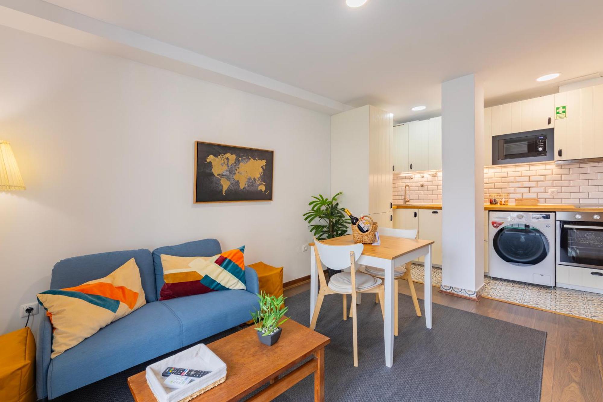 Cosy Remodeled Apartment In The City Center Fundão Exteriér fotografie
